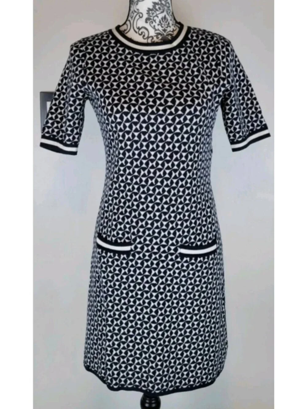 Boden Knit Sweater Dress Size 4 Navy White Geometric Jacquard Short Sleeve Pocke - Picture 4 of 12